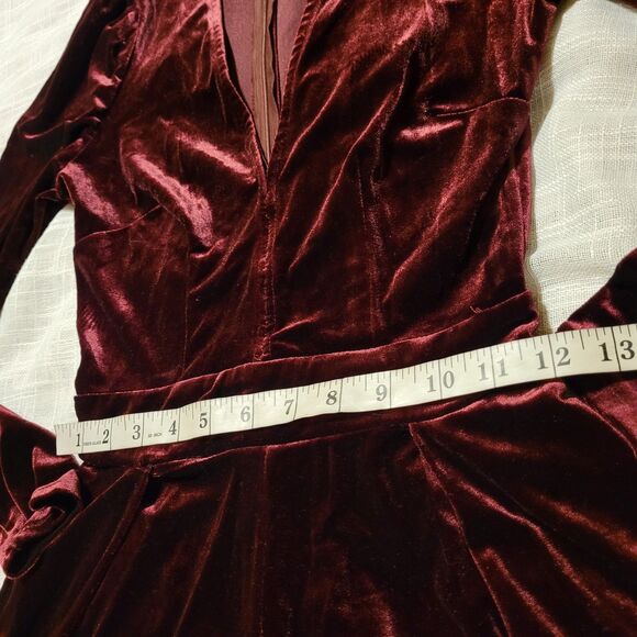 Womens Romper Shorts Size M Purple Burgundy Velvet Whimsigoth Plunge Stretch - Picture 5 of 10